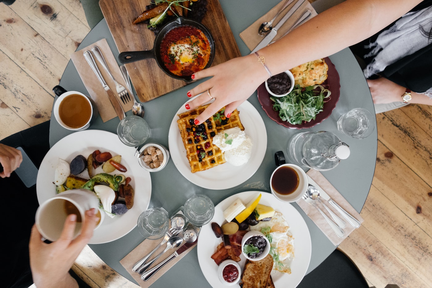 Plates at Alder